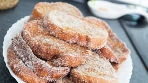 Galapagar celebra su primer concurso de torrijas con 17 participantes