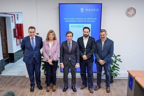 Almeida reafirma el compromiso de Madrid con la atención a personas vulnerables