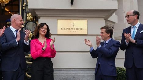 Díaz Ayuso resalta la importancia histórica del Hotel Palace en Madrid