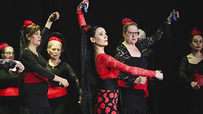 El alcalde participa en festival flamenco benéfico por el Proyecto Miriam en Móstoles