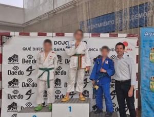 Más de 200 jóvenes judocas brillan en la competición interclubes de Valdemorillo