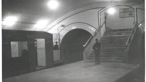 Madrid publica un libro sobre la historia de las primeras 42 estaciones de Metro