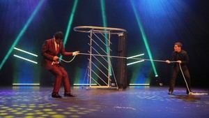El ilusionista Hodei Magoa presenta "Sensaciones" en el Teatro Jacinto Benavente