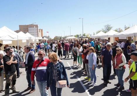 Ecomercado en el Ensanche Sur: productos locales y actividades para toda la familia este fin de semana